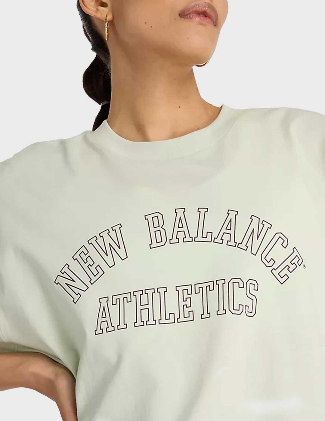 New Balance Graphic Jersey oversized camiseta verde mujer