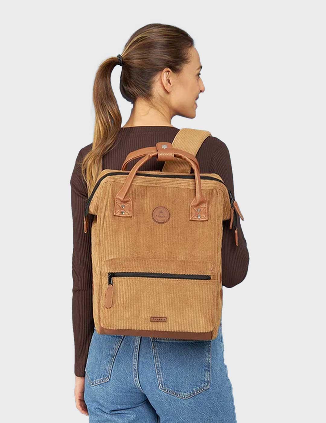 Cabaia Dubai adventurer mochila camel para hombre y mujer