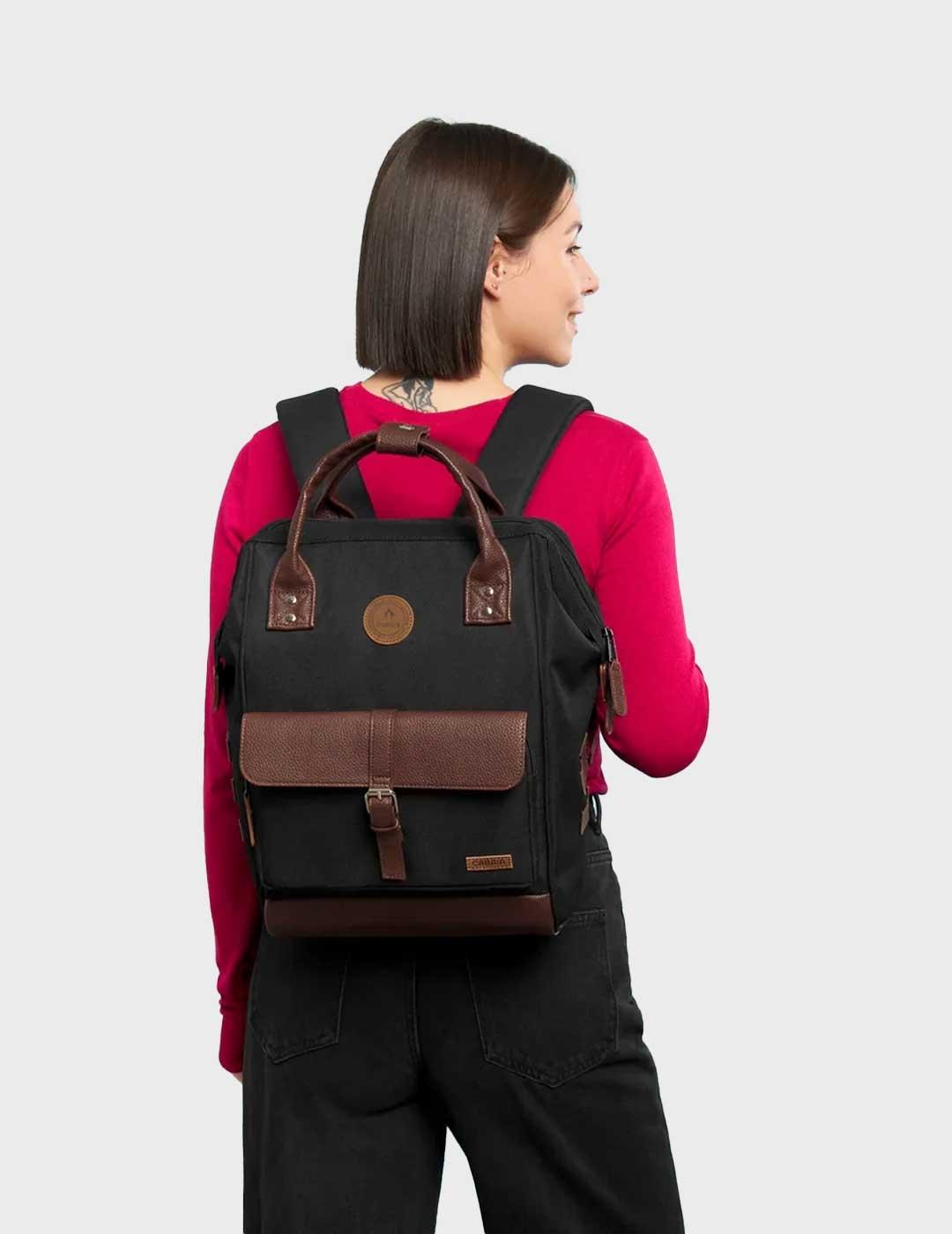 Cabaia Managua adventurer mochila negra pra hombre y mujer