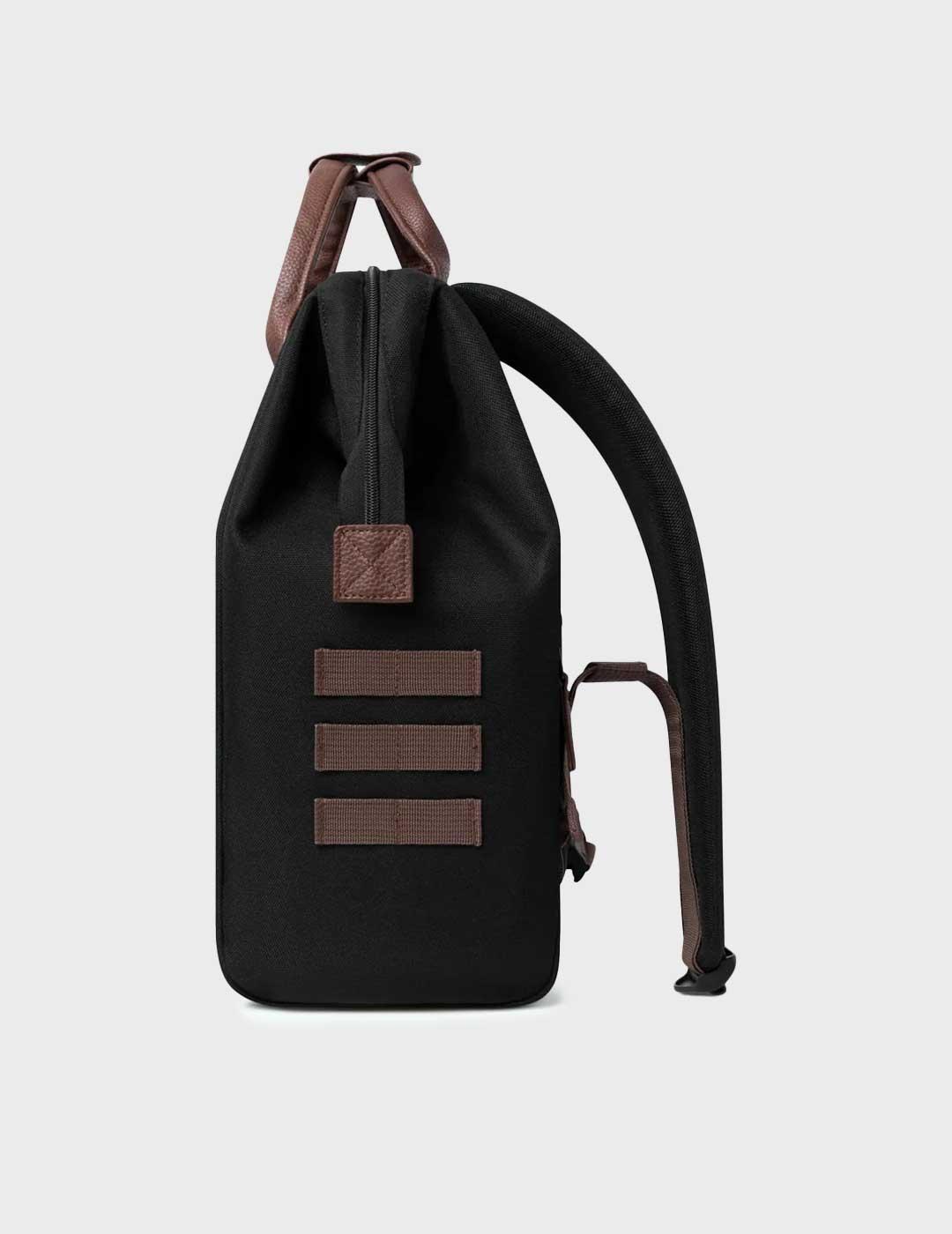 Cabaia Managua adventurer mochila negra pra hombre y mujer