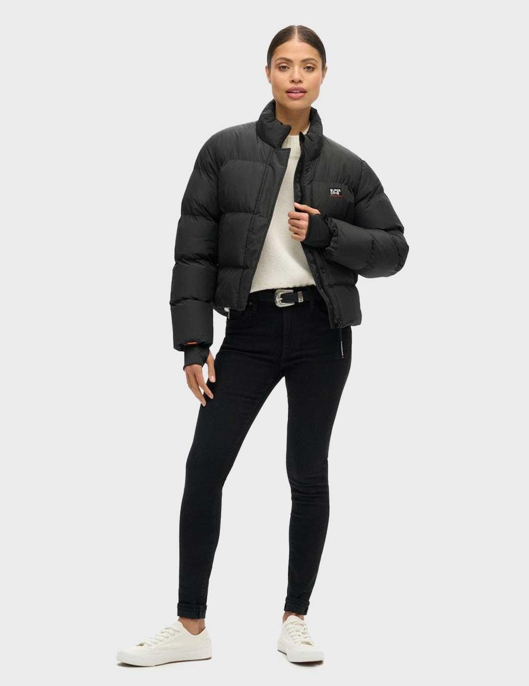 Superdry Sports Puffer Cropped plumas negro corto para mujer