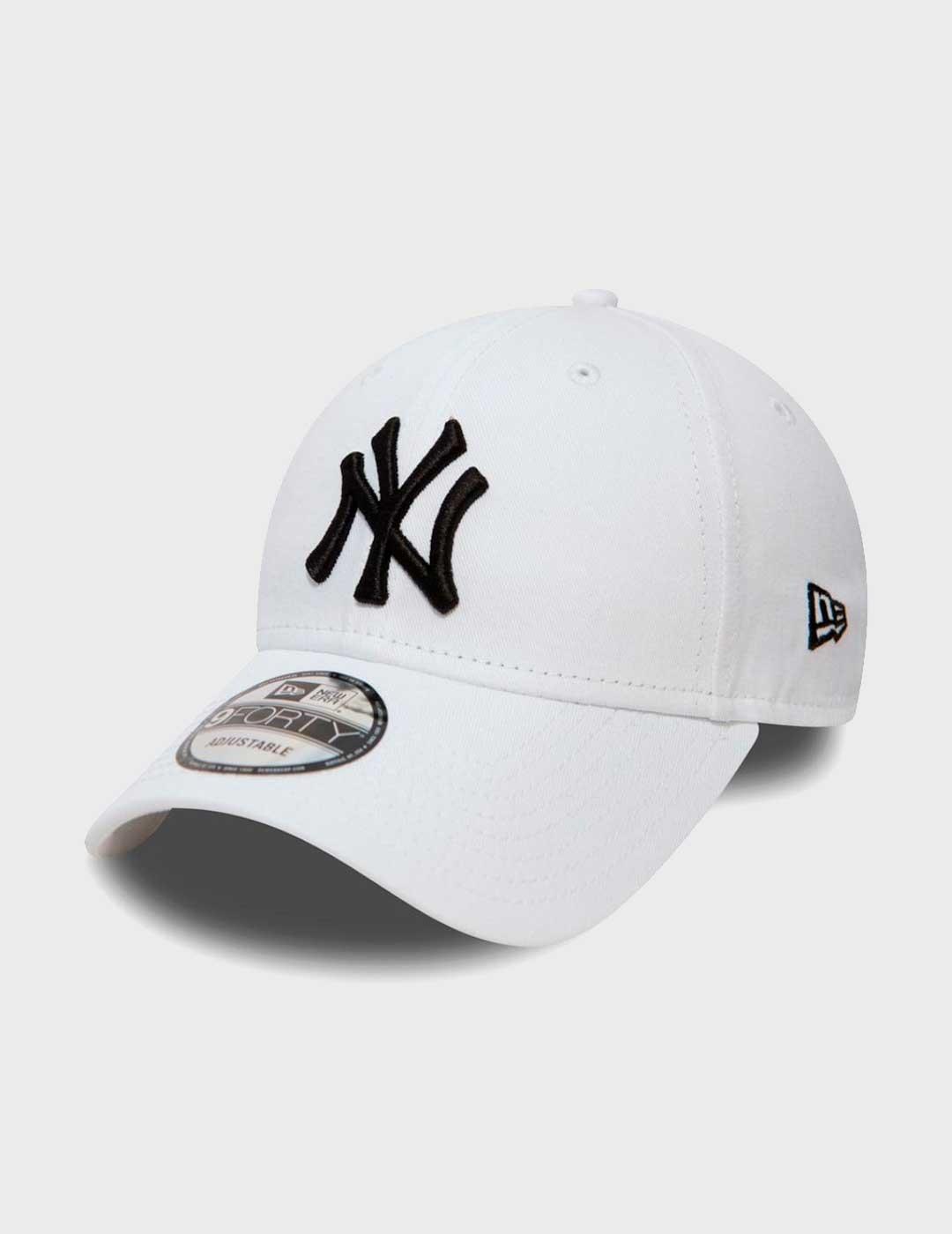 Gorra New Era Legue Basic 940 blanca para hombre