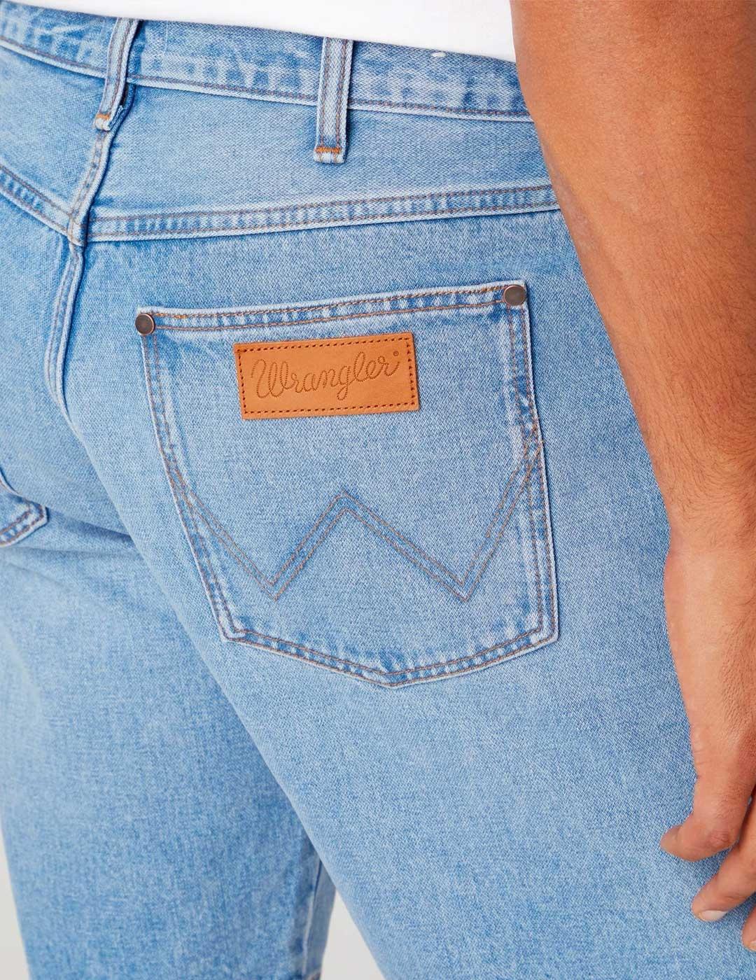 Pantalón corto Wrangler Frontier Eightball azul para hombre