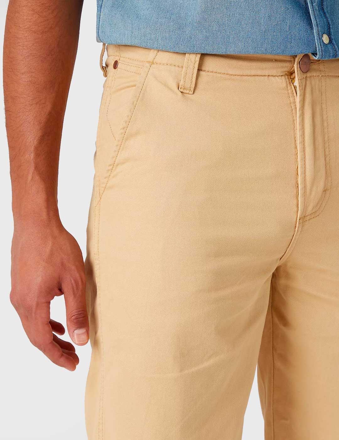 Pantalones cortos Wrangler Casey Chino beiges para hombre