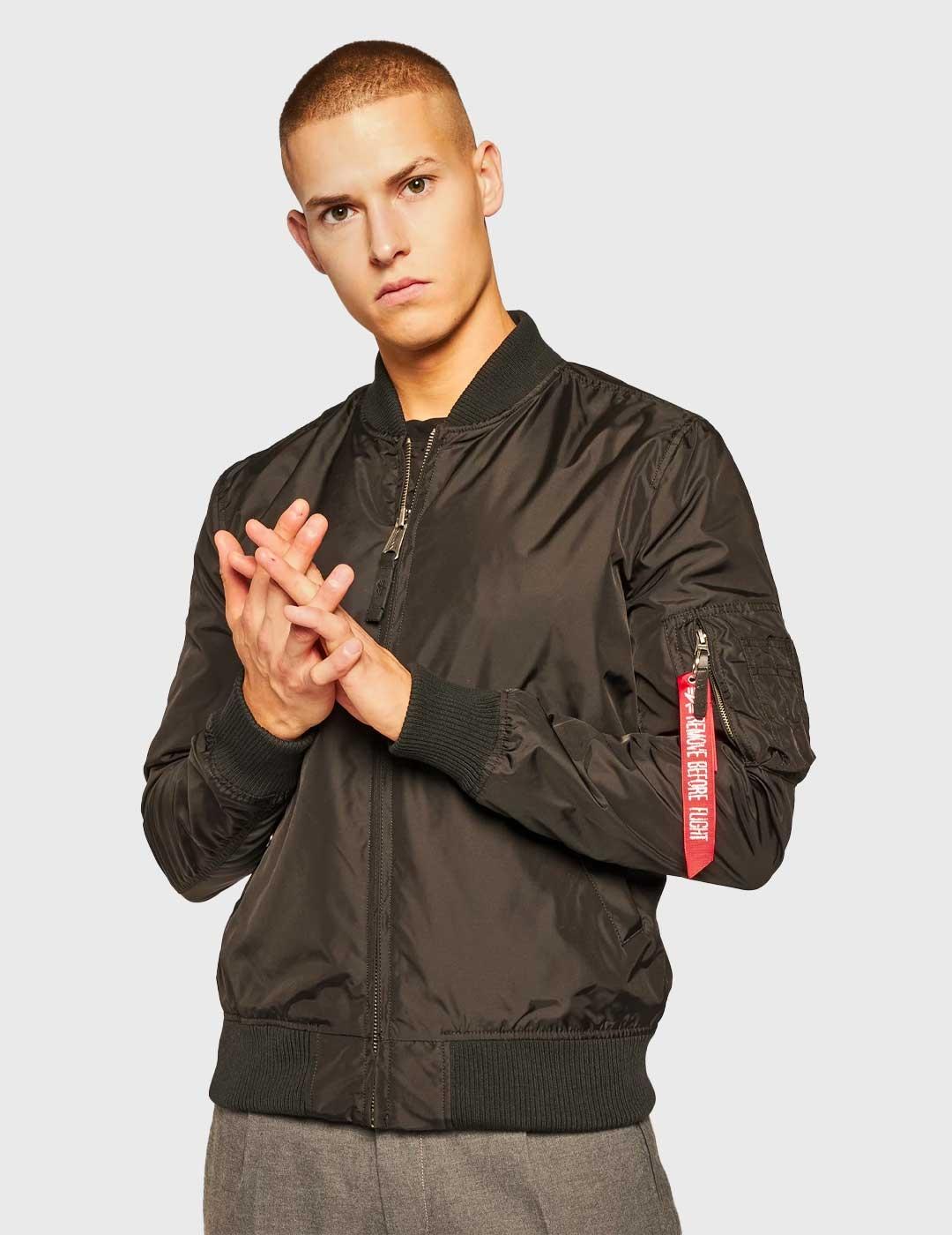 Chaqueta Alpha Industries MA-1 TT negra para hombre