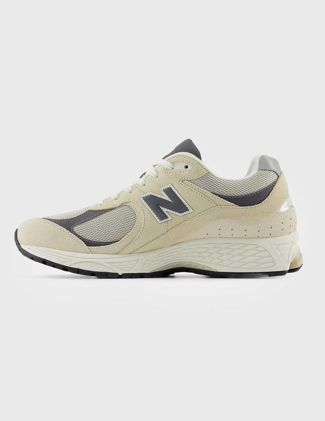 New Balance 2002R Zapatillas beige unisex