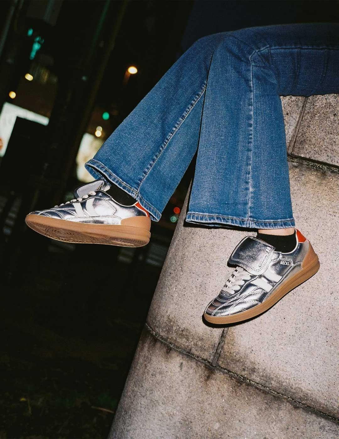 Coolway Becks X zapatilla plateada para mujer