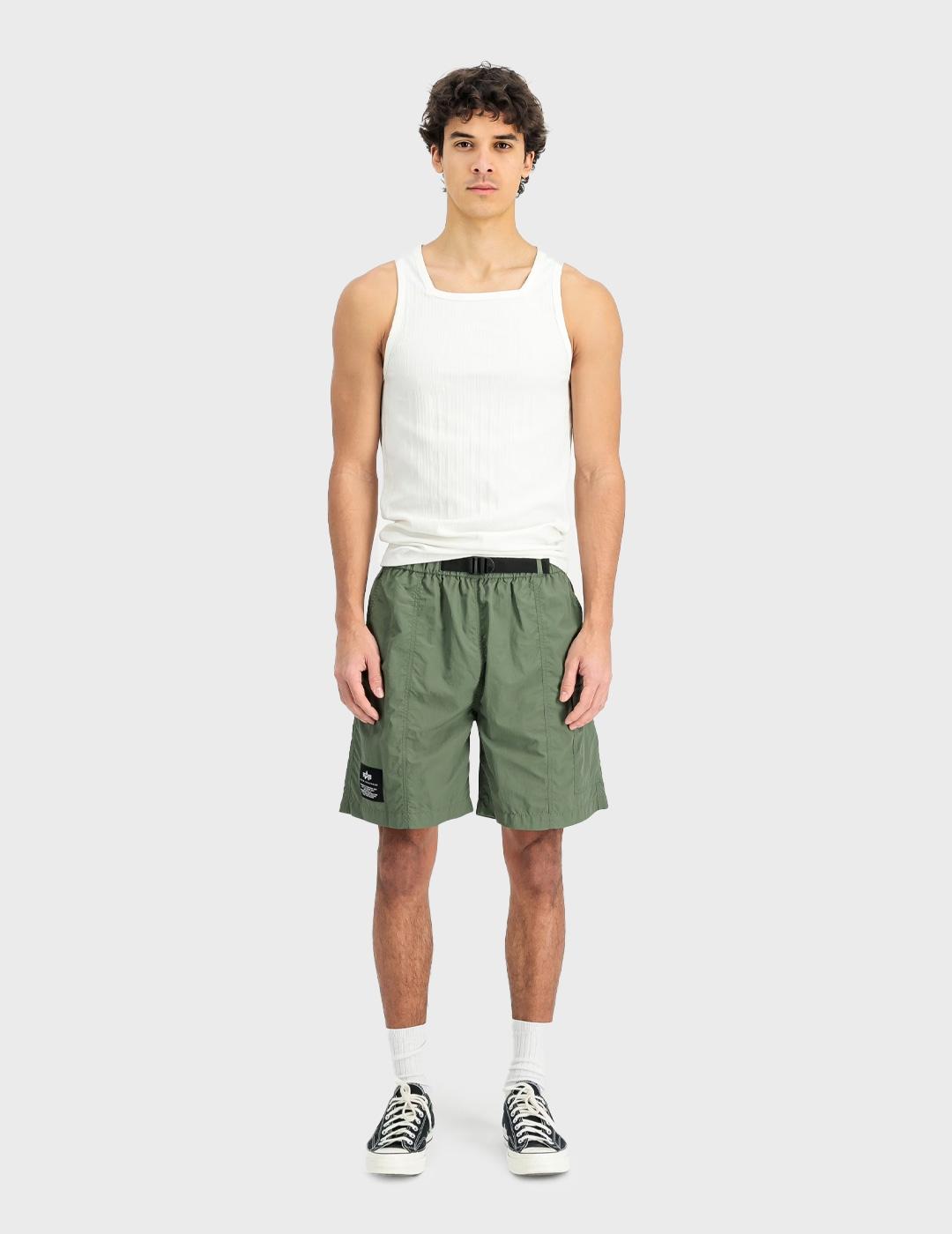 Alpha Nylon Cargo pantalón corto verde para hombre