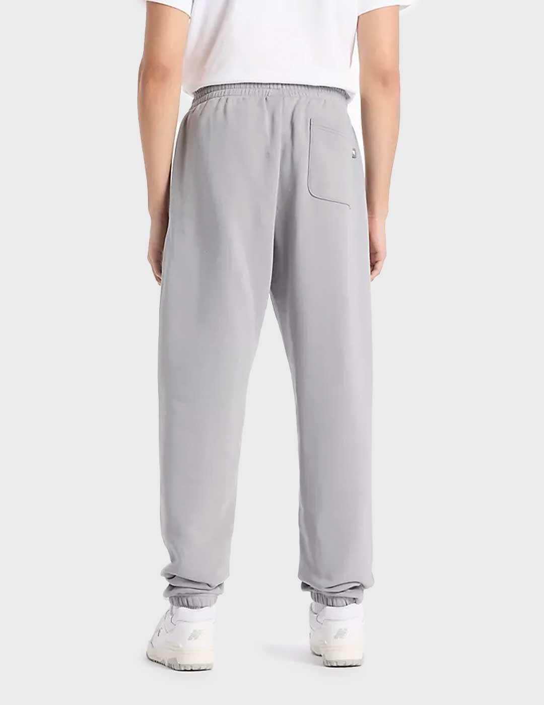 New Balance Reimagined pantalón gris para hombre