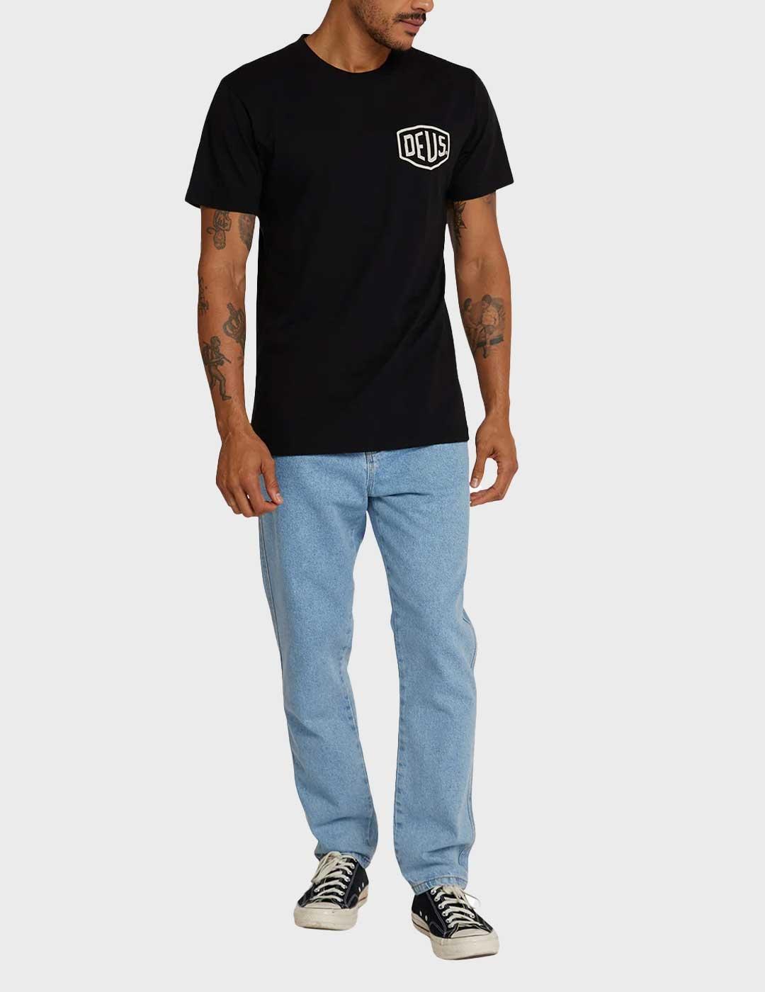 Deus Milano Address camiseta negra para hombre