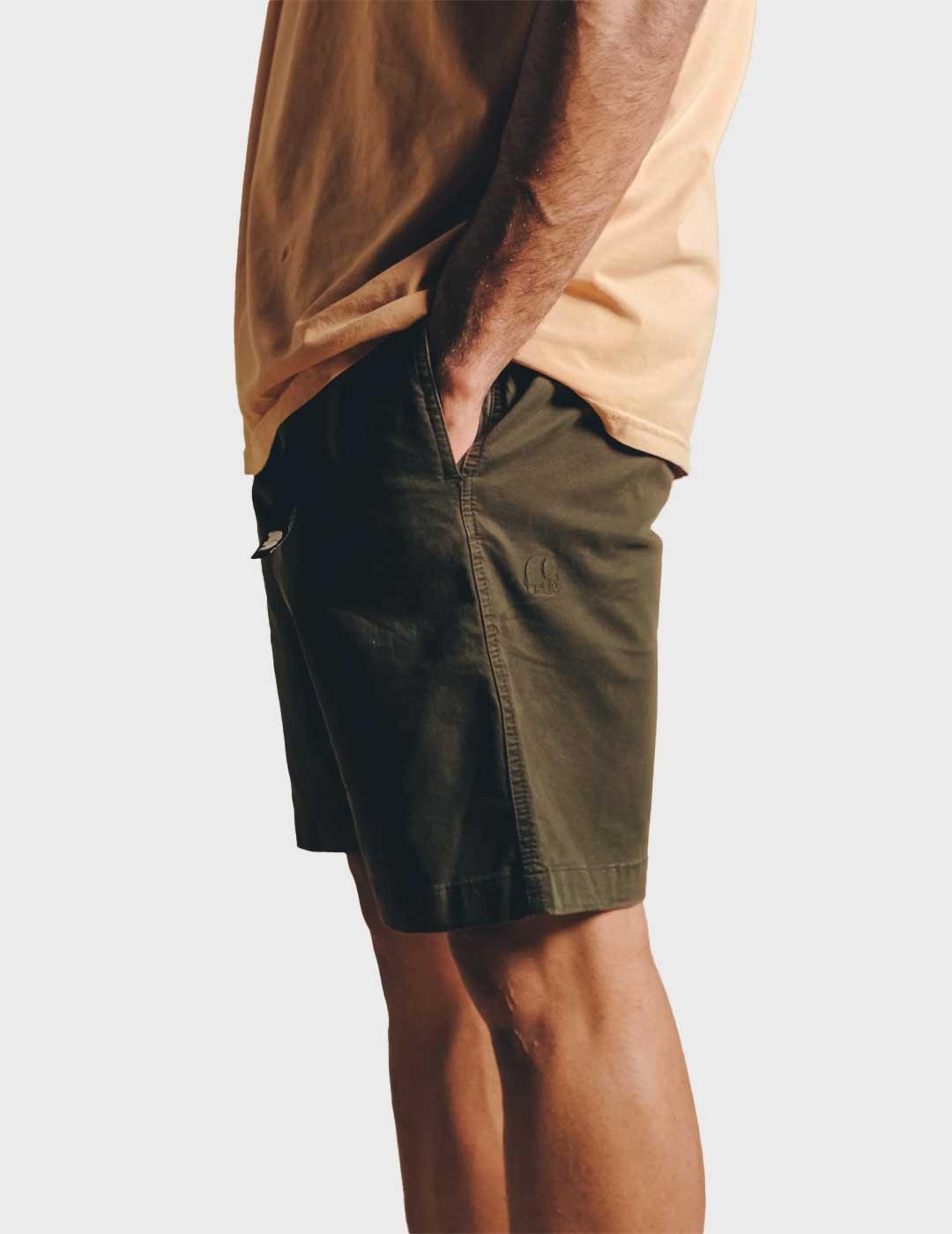 Trendsplant Ecodye pantalón corto verde para hombre