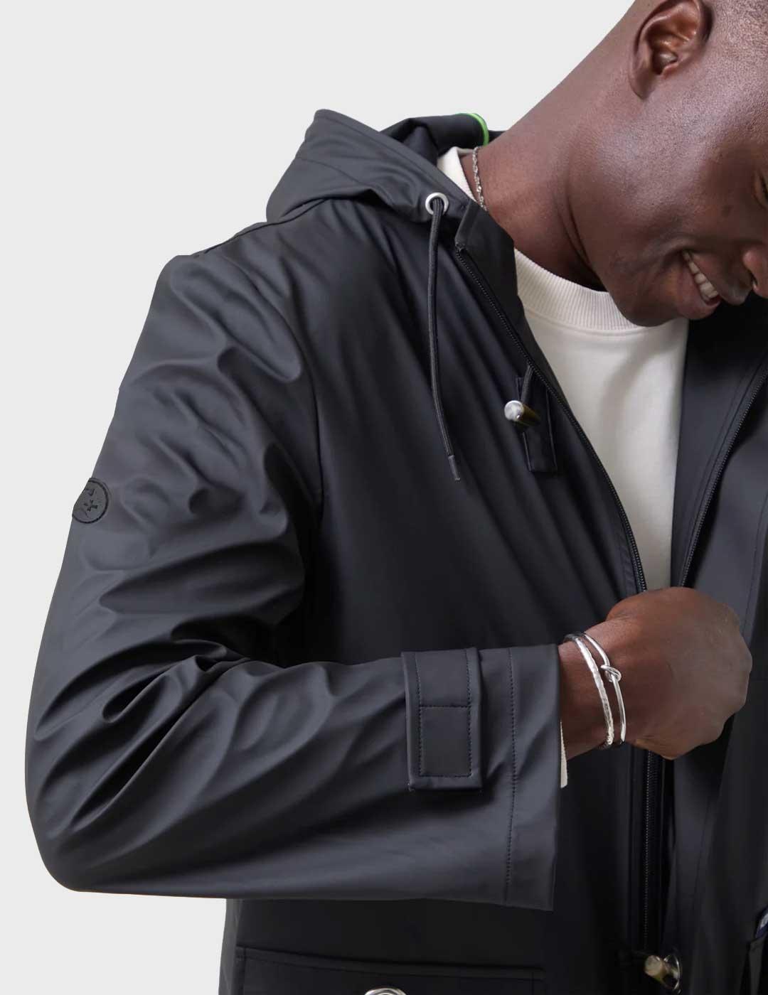 Altonadock chubasquero negro para hombre