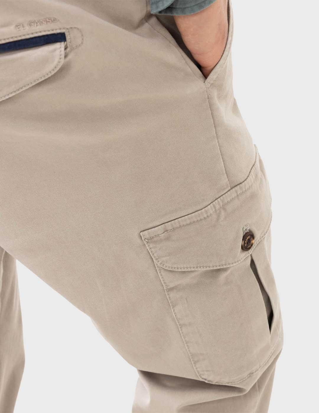 El Ganso pantalón tostado cargo para hombre