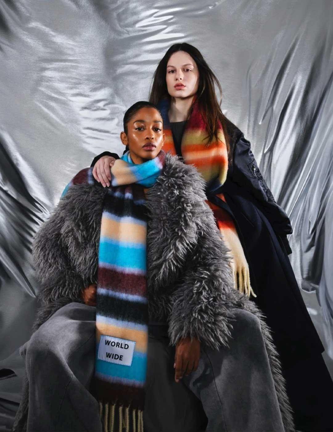 Verb To Do World Wide bufanda multicolor para mujer